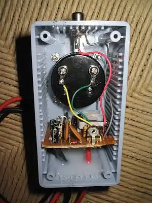 مقاومت سنج سری معادل (ESR) 22 تصویر داخلی esr متر